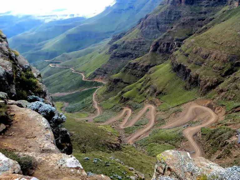 Sani-Pass-Tours-1024x768 103